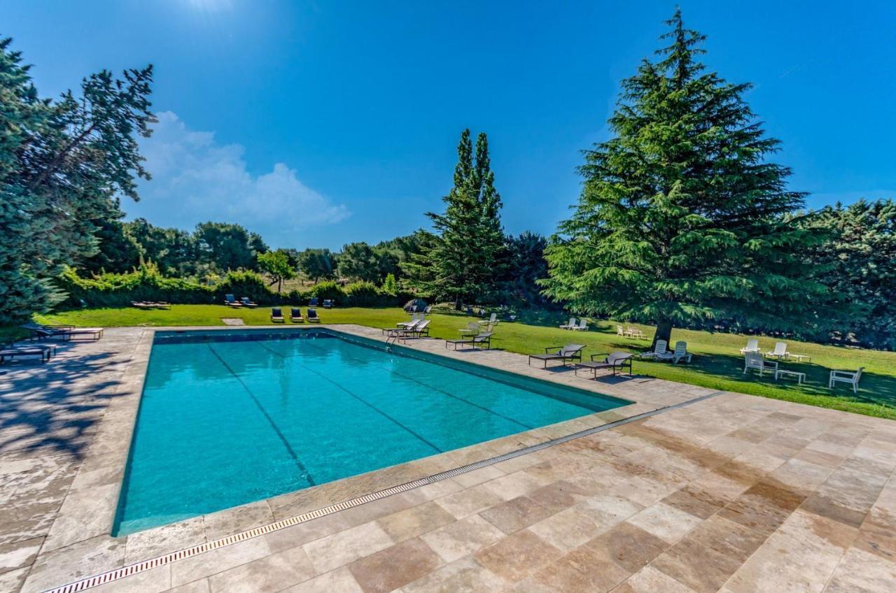 Best Western Domaine De Roquerousse Salon-de-Provence Ngoại thất bức ảnh