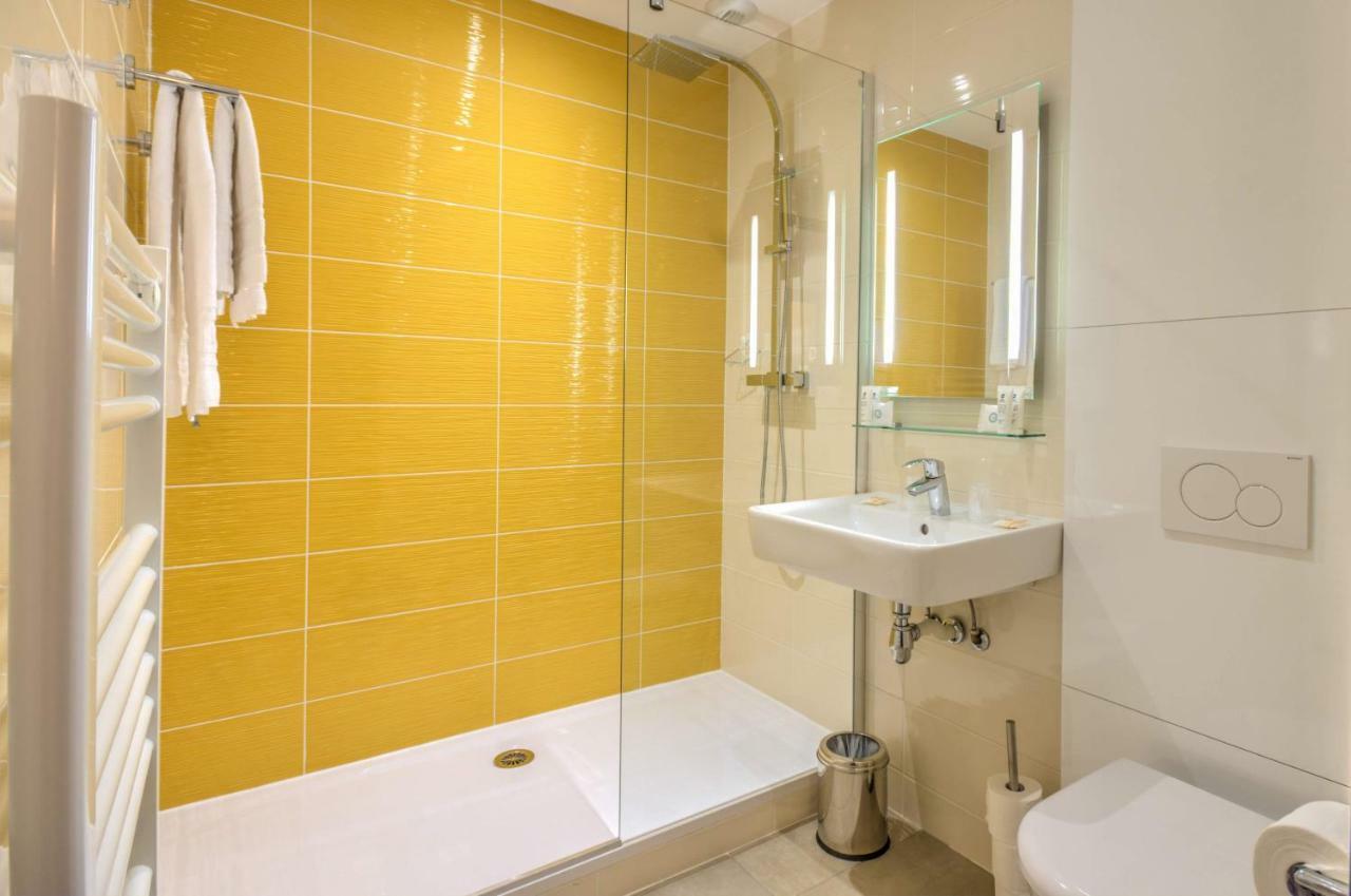 Best Western Domaine De Roquerousse Salon-de-Provence Ngoại thất bức ảnh
